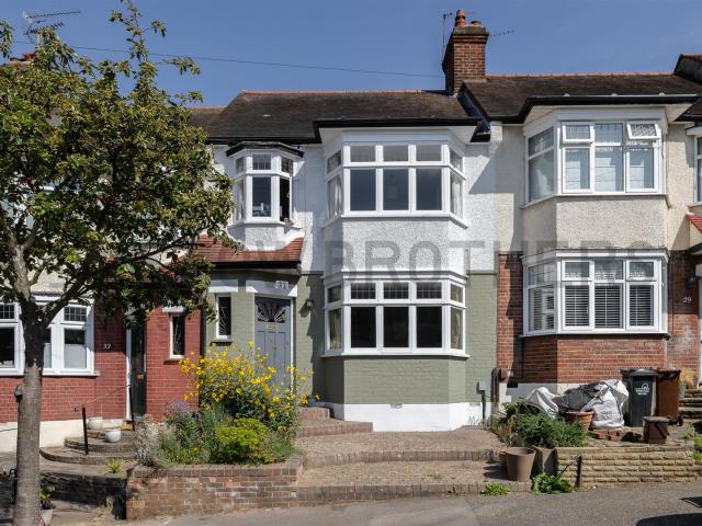 House at Alma Avenue, Greater London