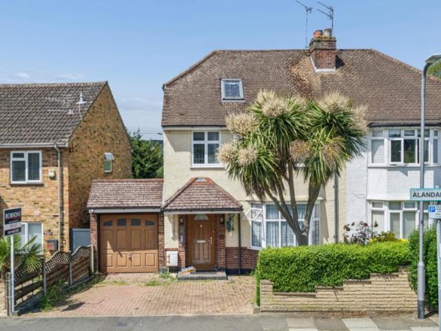 House at Alandale Drive, Greater London