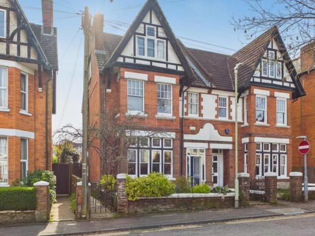 House at Albert Road, Ashford