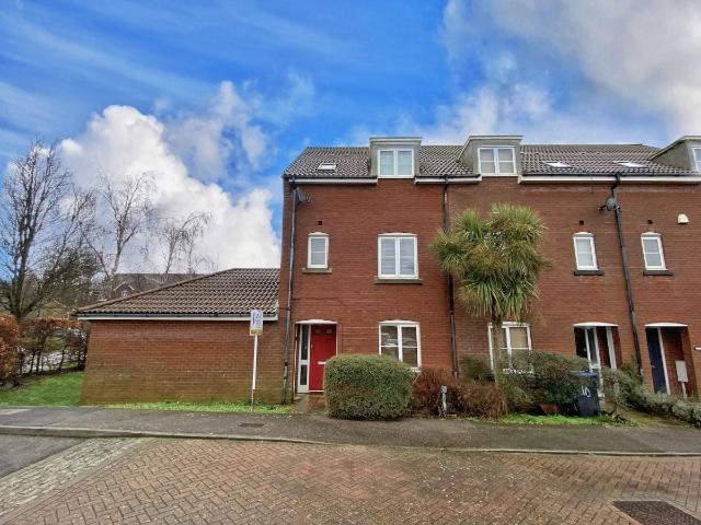 House at Aspen Drive, Dover