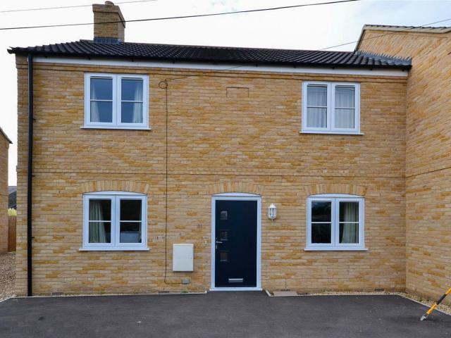 House at Appletree Grove, East Cambridgeshire