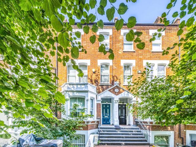 House at Aynhoe Road, Greater London