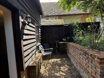 House at Aylesbury Road, Bierton