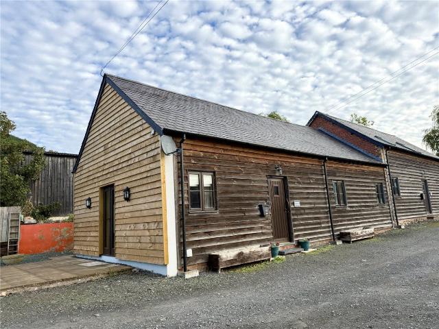 House at B4568, Llanwnnog