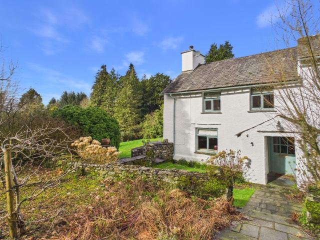 House at B5284, Windermere