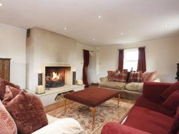 House at B914, Kelty