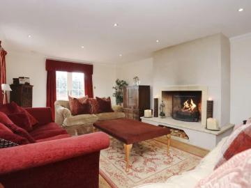 House at B914, Kelty