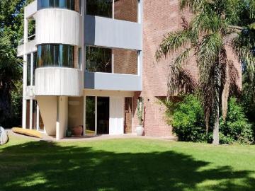 house at B Mónica, Argentina