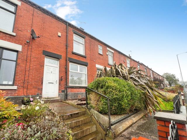 House at Back Bolton Road North, Kearsley