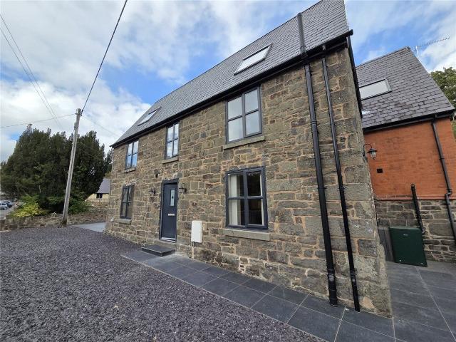 House at Back Chapel Street, Llanrhaeadr ym Mochnant
