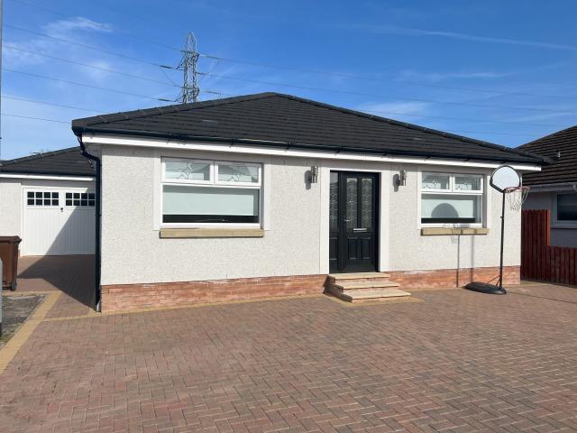 House at Balmoral Avenue, Glenmavis