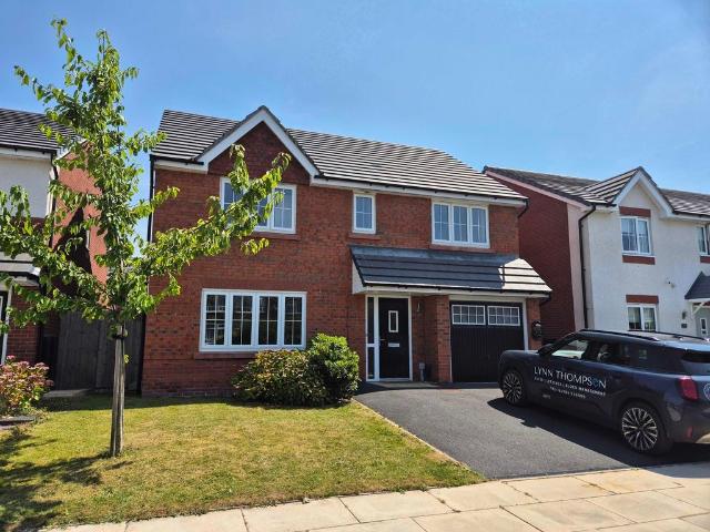 House at Balmoral Drive, Southport