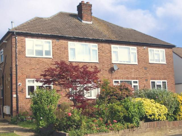Apartment at Balmoral Road, Brentwood