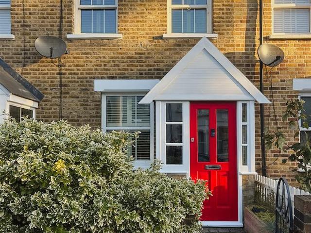 house at Barclay Road Walthamstow, E17 9JL