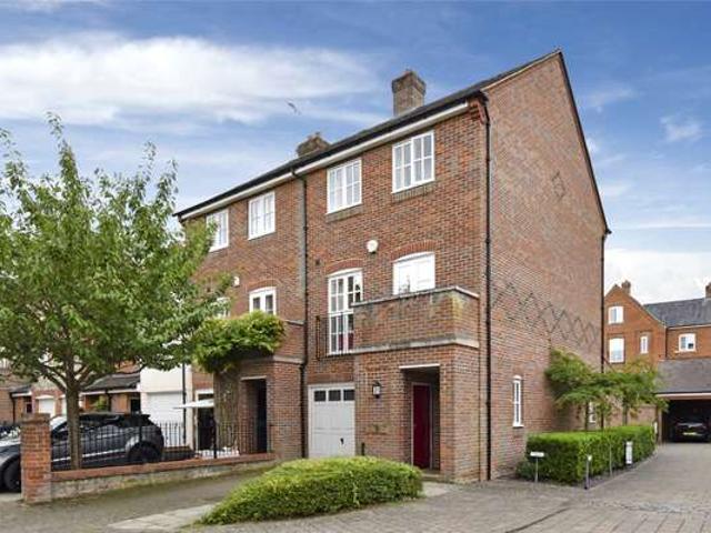 House at Barley Way, Marlow