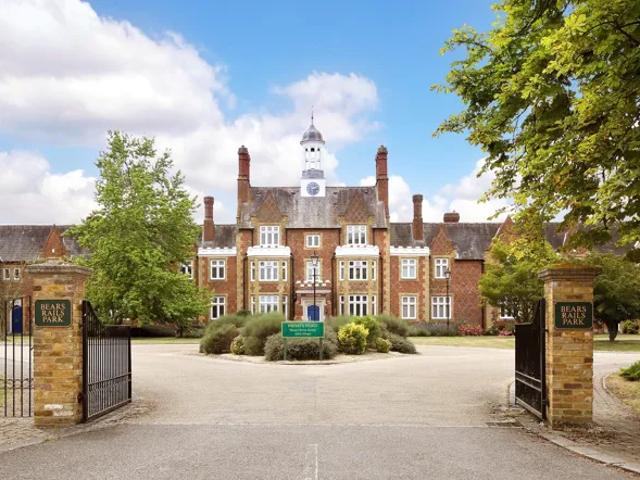 Apartment at Bears Rails, Old Windsor