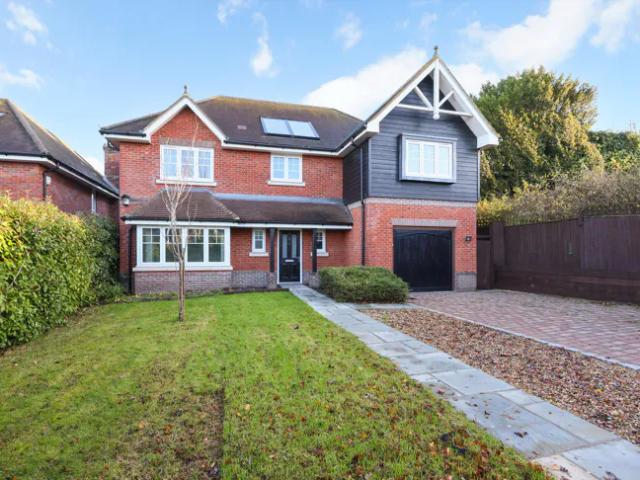 House at Beech Tree Close, Mole Valley