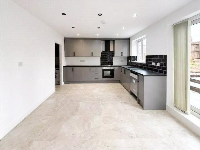 House at Birmingham Road, Bromsgrove