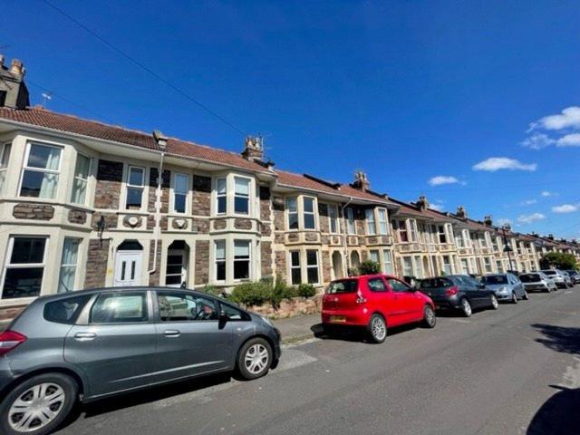house at Bishopston, Strathmore Road, BS7 9QJ