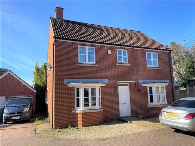 house at Blackcurrant Drive Bristol