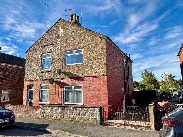 House at Brooklands Avenue, Broughton