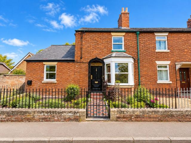 House at Bratton Road, Westbury