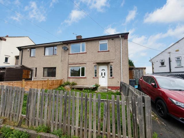 House at Bracken Bank Grove, Bradford