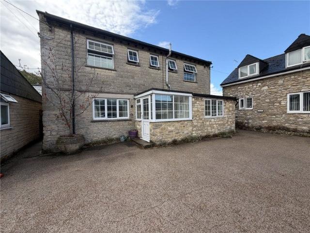House at Bradford Road, Wingfield