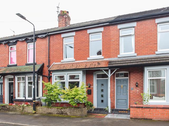 House at Brentwood Avenue, Trafford