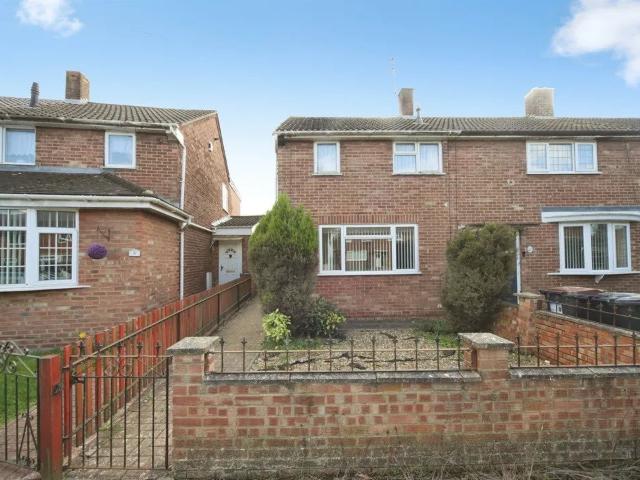 House at Briar Close, Luton