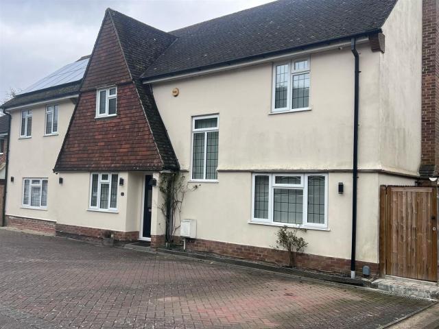 House at Briarswood Close, Crawley
