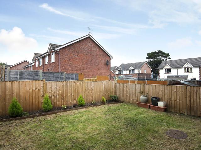House at Brushwood Avenue, Flint