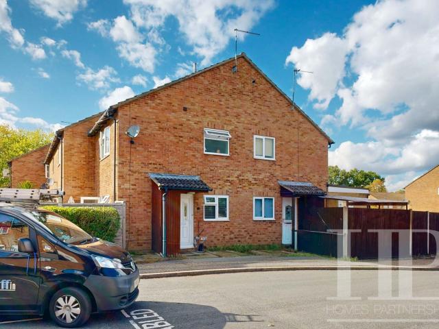 House at Buchans Lawn, Crawley