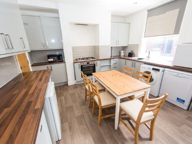 house at Burchett Grove, Woodhouse, Leeds