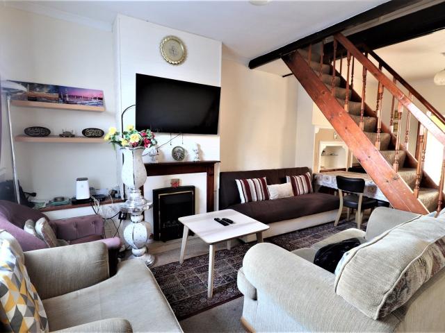 House at Burns Road, Greater London