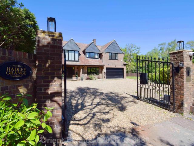 House at Camlet Way, Greater London