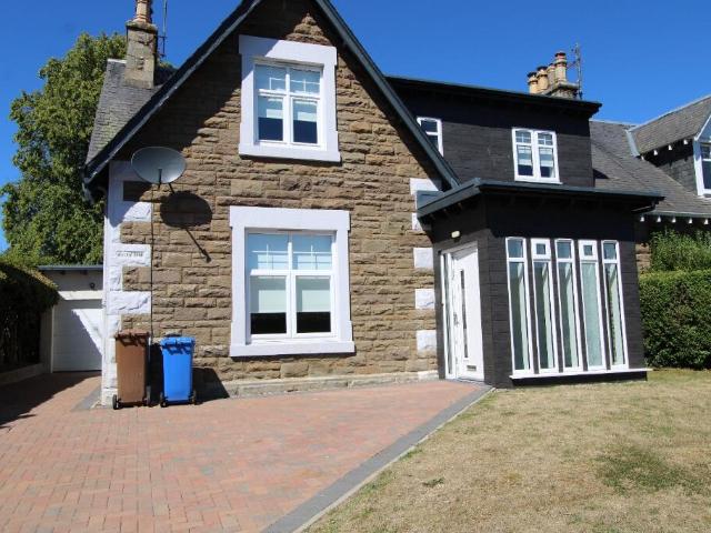 House at Camphill Road, Dundee