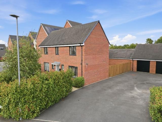 House at Calshot Drive, Milton Keynes