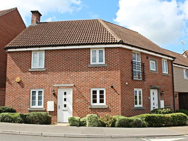 House at Carter Drive, Basingstoke and Deane