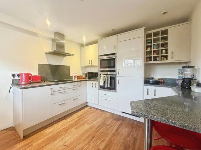 Apartment at Caravere Close, Cambridge