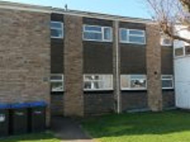 House at Castle Avenue, Duston