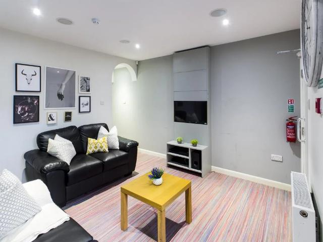 House at Cauldon Road, Stoke on Trent