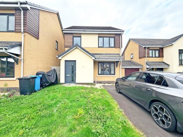 House at Central Expressway, Runcorn