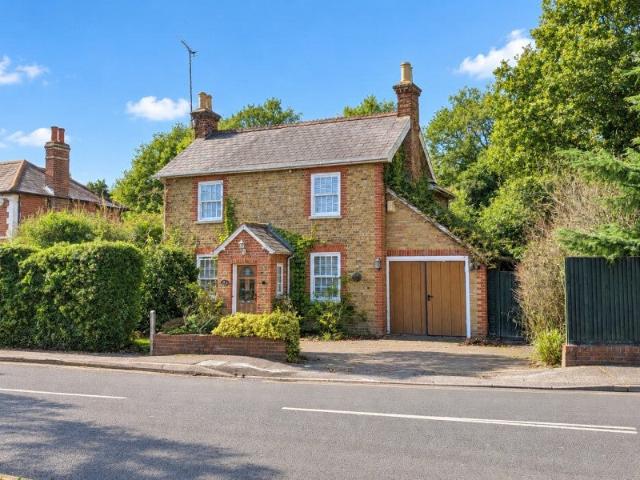 House at Chobham Road, Woking