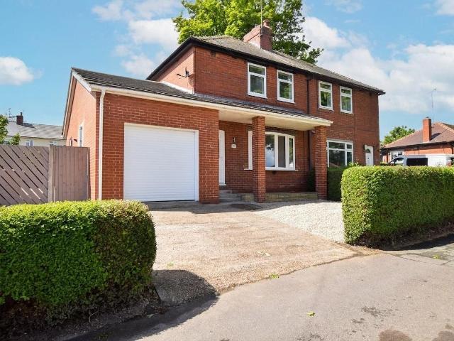 House at Chapel Garth, Wakefield