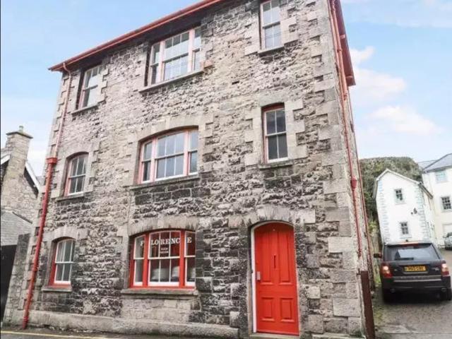 House at Chapel Street, Denbigh