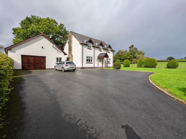 House at Chapel Road, Howey