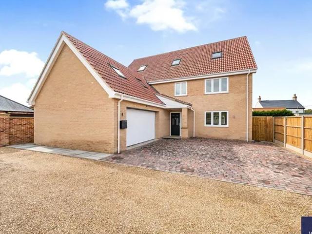 House at Cheveley Road, East Cambridgeshire