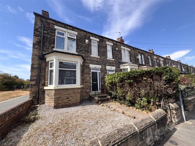 House at Chestnut Avenue, Leeds