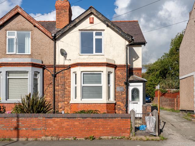 House at Chester Road, Buckley